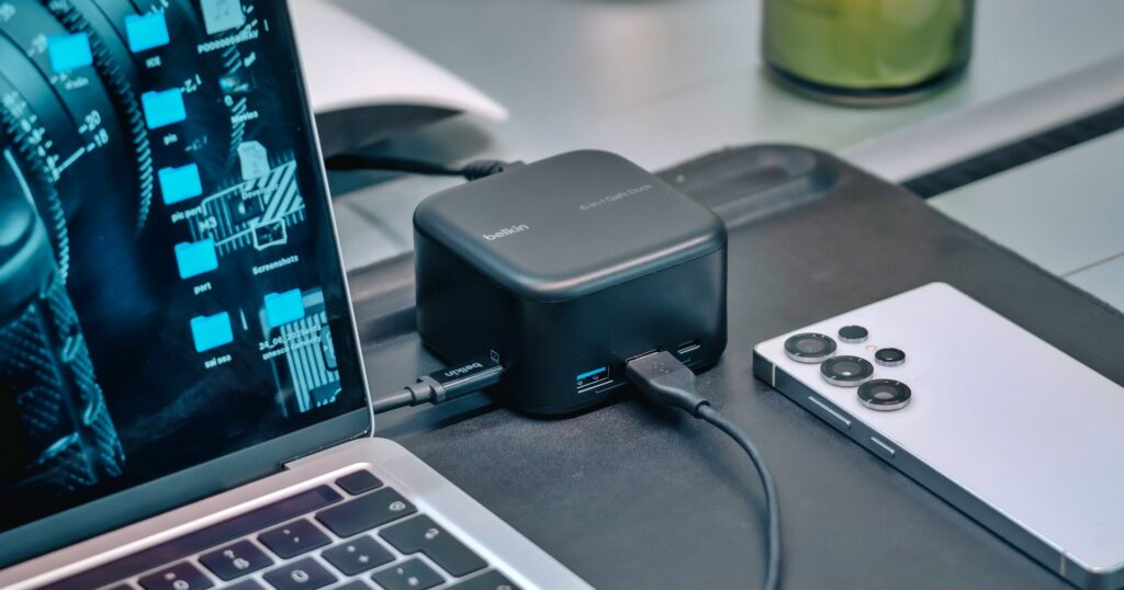 รีวิว Belkin Connect USB-C 6-in-1 Core GaN Dock 130W สเตชันต่อโน้ตบุ๊กออกจอ เชื่อมสายแลน พร้อมชาร์จได้