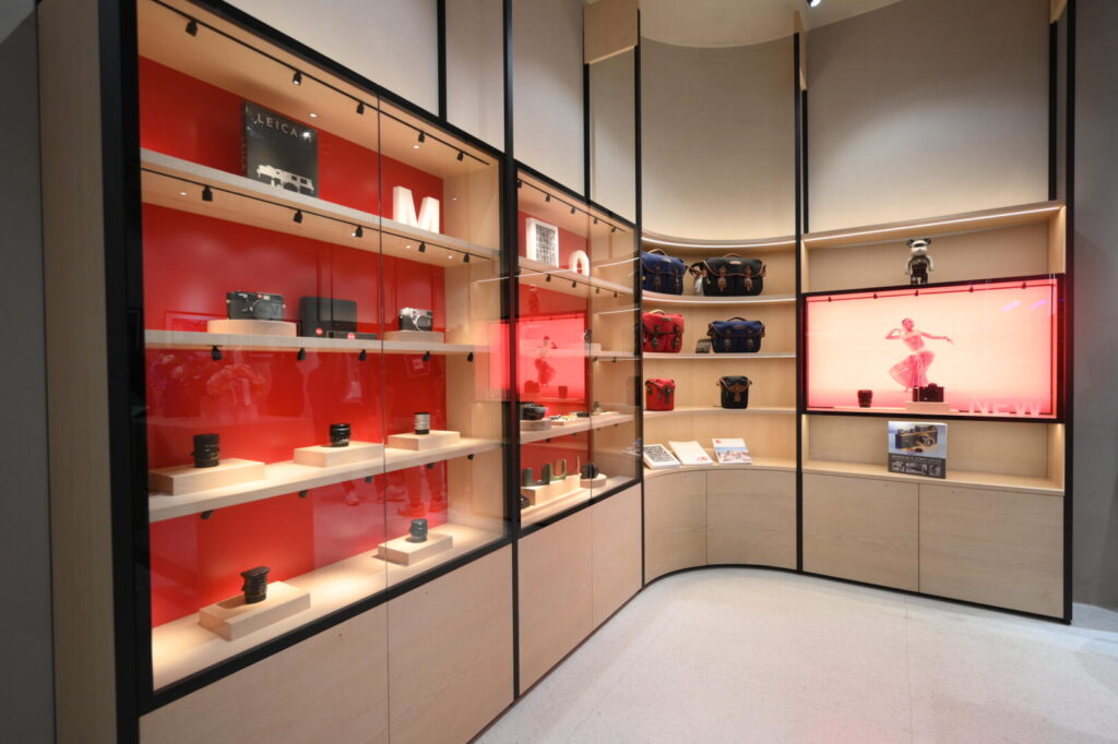 Leica