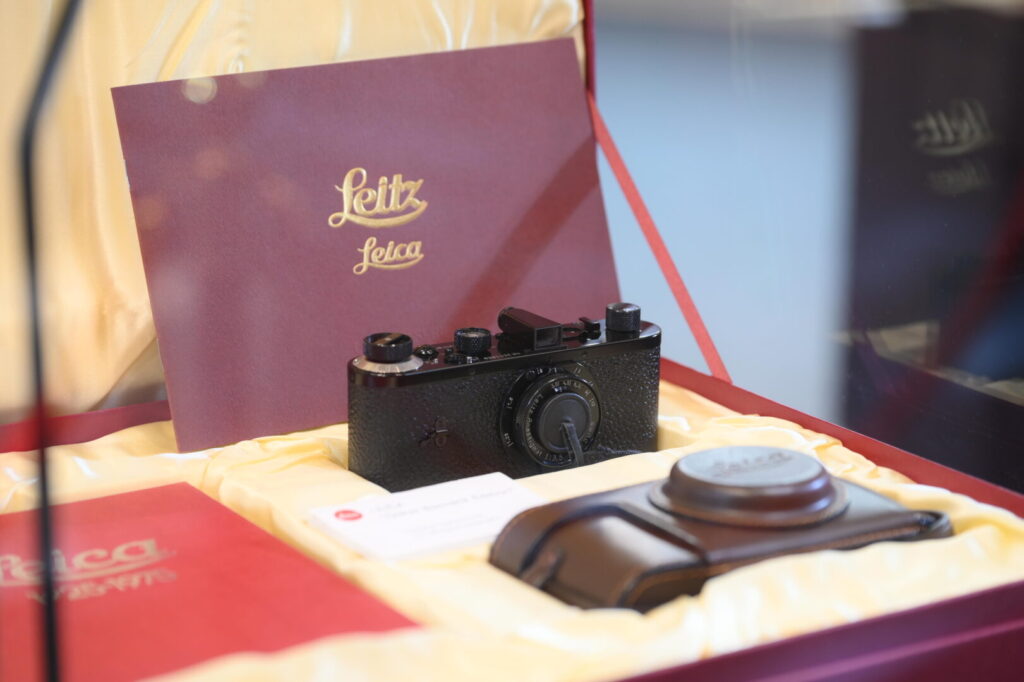 Leica
