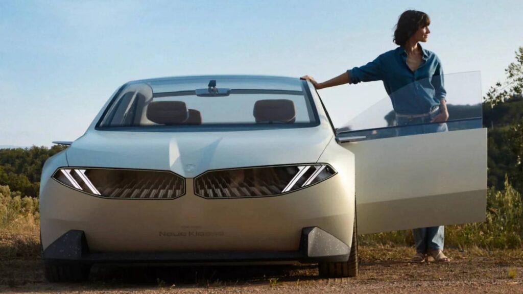 BMW i3 โฉมใหม่สไตล์มินิมอล เรียบหรูท้าสู้ Tesla Model 3