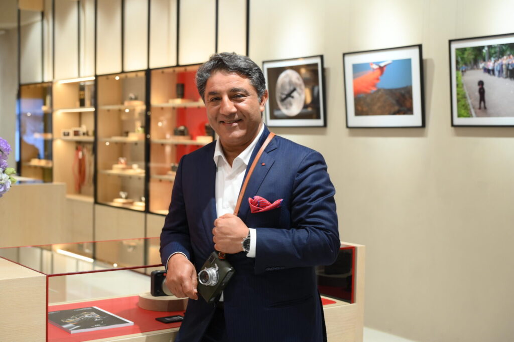 Leica