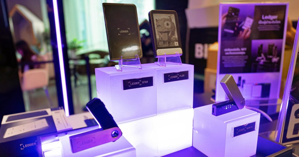 Ledger ฮาร์ดแวร์วอลเล็ตชื่อดังพร้อมขายอย่างเป็นทางการในไทยผ่าน RTB Technology