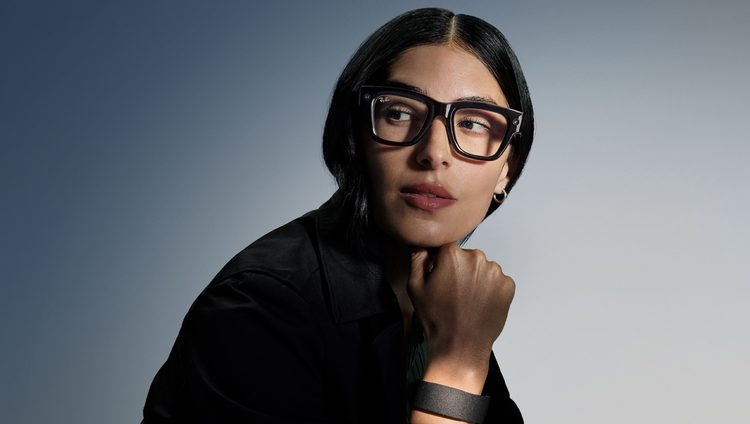เปิดตัว Meta Ray-Ban Display ชูแว่นตา AI มีจอในตัว ควบคุมผ่านสายรัดข้อมือ EMG ได้