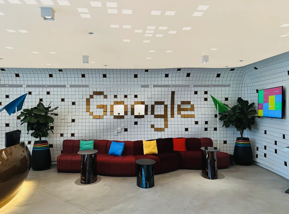 ฝรั่งเศสสั่งปรับ Google 325 ล้านยูโร ฐานติดตามผู้ใช้โดยไม่ได้รับอนุญาต