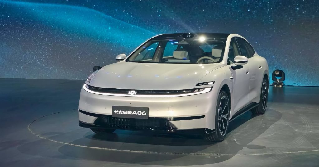 Changan Nevo A06 ซีดานไฟฟ้าใหม่ ชูจุดเด่นการชาร์จไว ห้องโดยสารโปร่ง และพื้นที่เก็บสัมภาระขนาดใหญ่