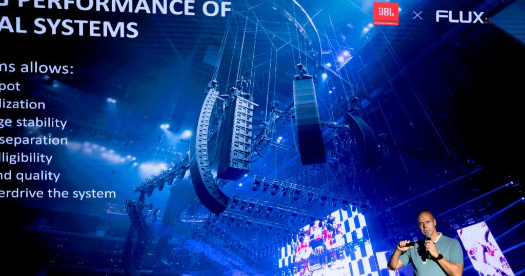 มหาจักรจัดงาน ‘Flux Immersive’ นำเสนอประสบการณ์เสียง Spatial Audio ผสานนวัตกรรมและศิลปะการแสดง