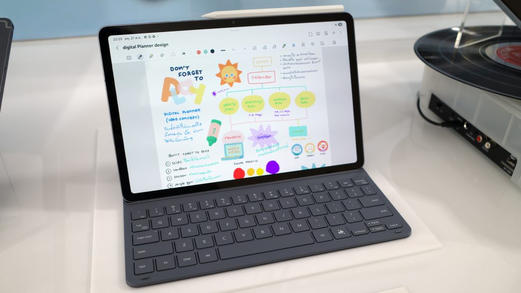 Samsung เปิดตัว Galaxy Tab S11 Series แท็บเล็ตเรือธงที่มาพร้อมชิป Dimensity 9400+ และ S-Pen ใหม่ เริ่ม 27,900 บาท
