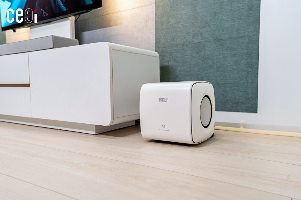 ซับวูฟเวอร์ KEF KC62 ที่ซื้อเพิ่มเพื่อเสริมความแน่นได้