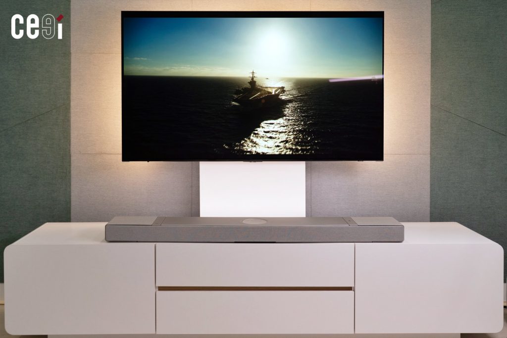 KEF XIO