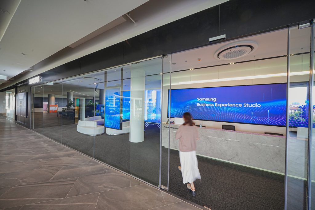 ซัมซุงเปิดตัว Business Experience Studio ในไทย ชูเป็นศูนย์กลางโซลูชันธุรกิจใหญ่ที่สุดในเอเชียตะวันออกเฉียงใต้และโอเชียเนีย