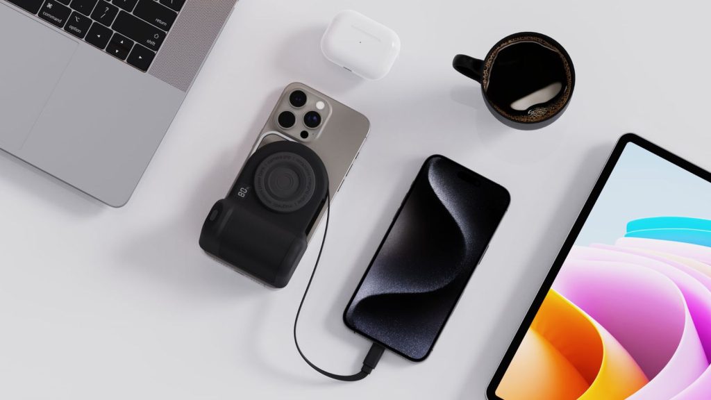 Belkin เปิดตัว Stage PowerGrip กริปกล้องพร้อมเป็น Power Bank ในตัว