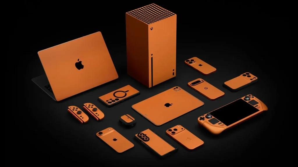 Dbrand ออกสกิน คุมโทนแก็ดเจ็ตโปรดให้เป็นสี  Cosmic Orange เหมือน iPhone 17 Pro