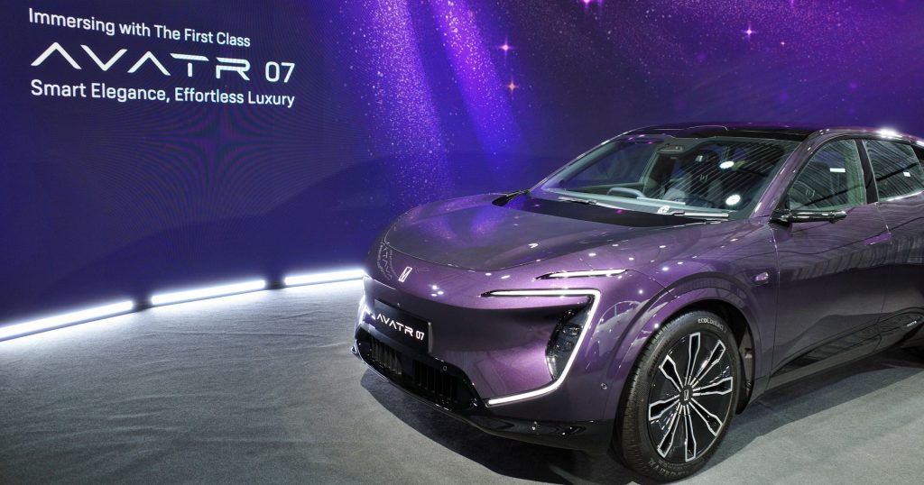เปิดตัว AVATR 07 รถ SUV หรูที่เข้าถึงง่ายขึ้น ระบบเสียง Meridian ลำโพง 25 ตัว