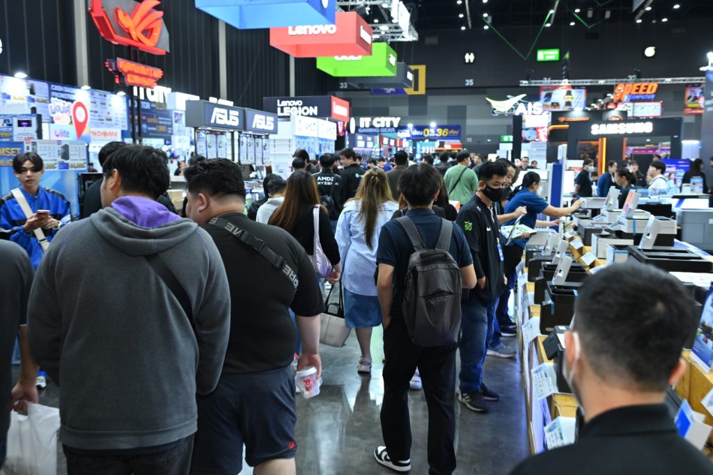 เริ่มแล้ว! "COMMART UNBOX" มหกรรมไอทีส่งท้ายปี 2568 ขนทัพสินค้าลดเดือด-ของใหม่เพียบที่ไบเทค บางนา