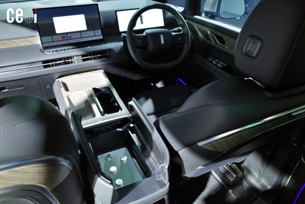 ตู้เย็นที่สามารถเปิดจากด้านบนได้