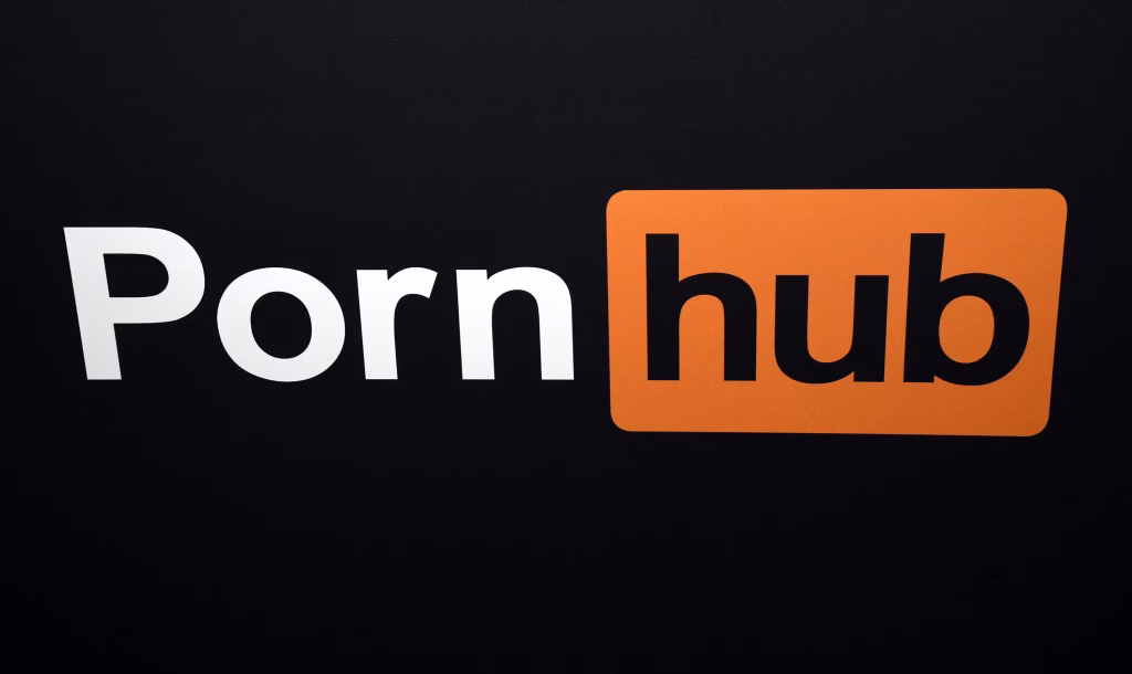 Pornhub บอก ผู้ใช้งานในสหราชอาณาจักรลดลง 77% หลังมีการตรวจสอบอายุจริงจัง
