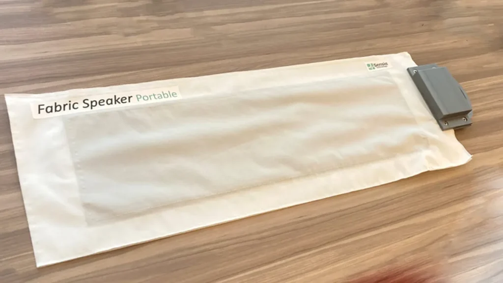 สตาร์ทอัพญี่ปุ่นล้ำ คิดค้น fabric speaker ลำโพงผ้าสุดบางเฉียบ ส่งเสียงได้ทั่วแผ่น