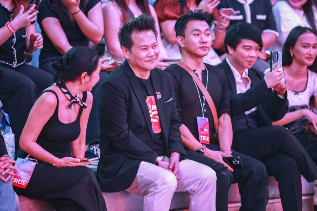 โอลิเวอร์ กิตติพงษ์ วีระเตชะ หัวหน้าคณะผู้บริหารด้านแบรนด์และการสื่อสาร บมจ. ทรู คอร์ปอเรชั่น