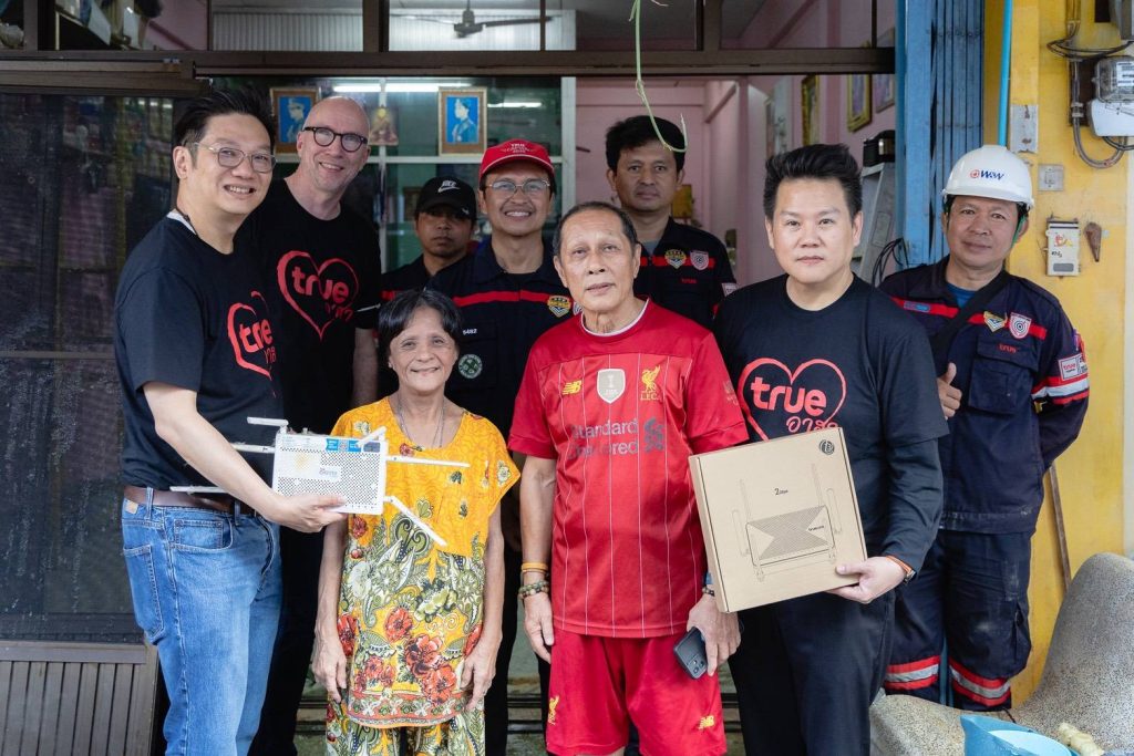 ผู้บริหารทรู ลงพื้นที่หาดใหญ่ เร่งเยียวยาผู้ประสบภัย–หนุนทัพหน้ากู้วิกฤตน้ำท่วม