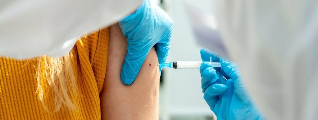 Stanford Medicine เผย วัคซีน Covid-19 ชนิด mRNA ทำให้เกิดกล้ามเนื้อหัวใจอักเสบได้จริง แต่ไม่ต้องกังวลมากนัก