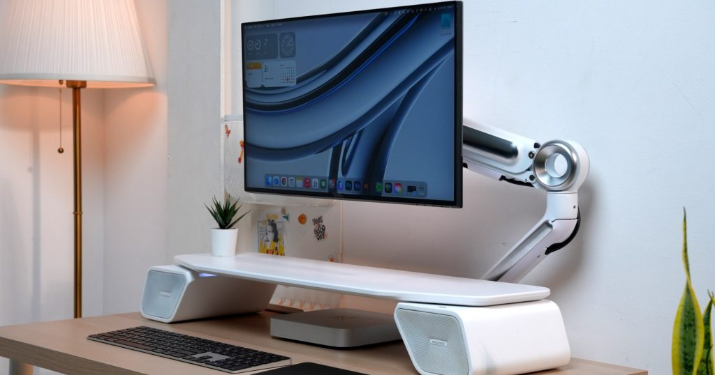 รู้จัก Ergonoz แบรนด์แขนจับจอไทย ขวัญใจคนจัดโต๊ะคอม พร้อมการันตีรางวัล 2 ปีซ้อน!