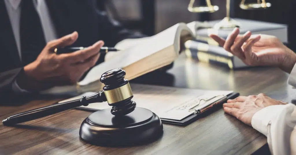 ทนายความที่อยู่เบื้องหลังคดีอาการทางจิตที่เกิดจาก AI เตือนถึงความเสี่ยงที่จะเกิดการฆ่าตัวตายจำนวนมาก