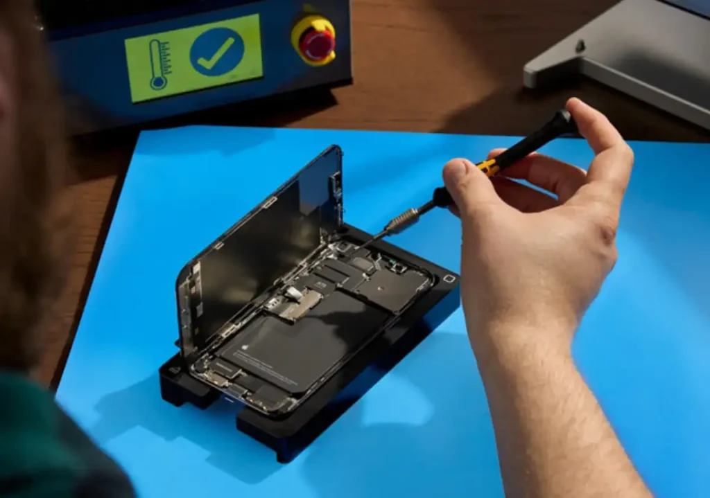 EU บังคับใช้กฎใหม่ มือถือที่ขายปี 2027 ต้องเปลี่ยนแบตและซ่อมง่ายขึ้น