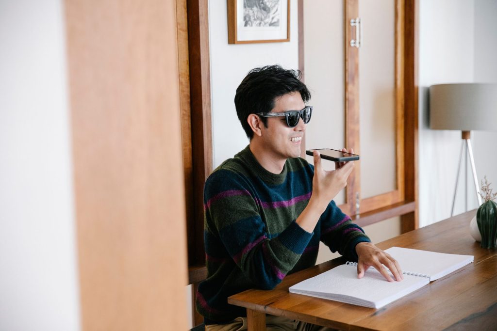 AI จดโน้ตประชุมสะดวกจริง แต่แลกด้วยความเสี่ยงที่หลายคนมองข้าม