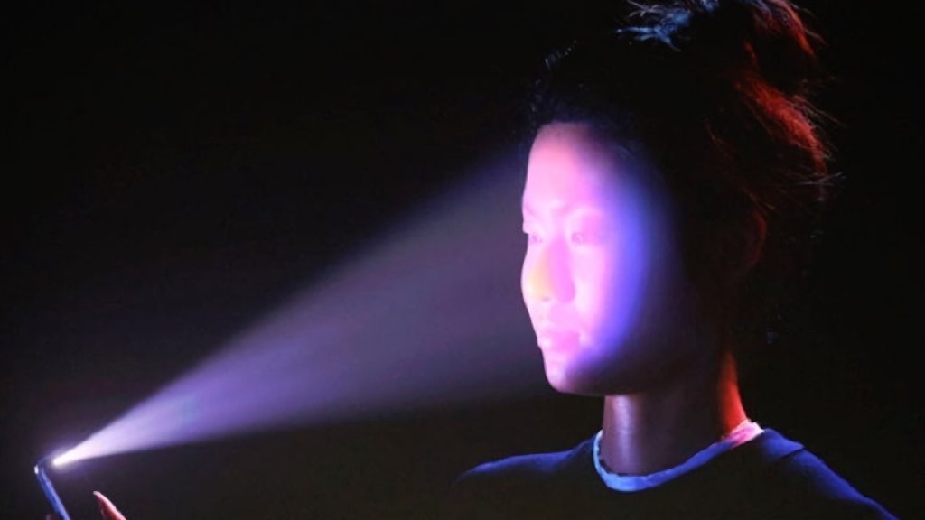 Apple Intelligence อาจเป็นกุญแจสำคัญ ช่วยให้ iPhone Duo กลับมาใช้ Face ID