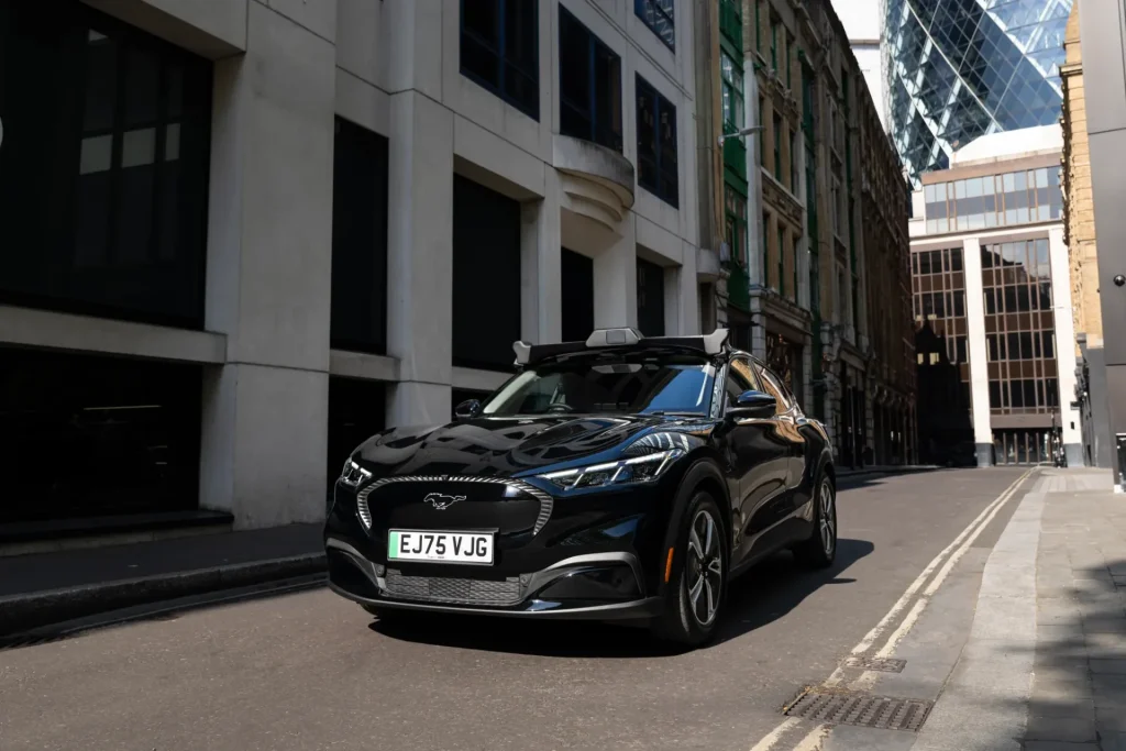 Uber จับมือ Wayve ส่ง Ford Mustang Mach-E ให้บริการแท็กซี่ไร้คนขับในลอนดอน