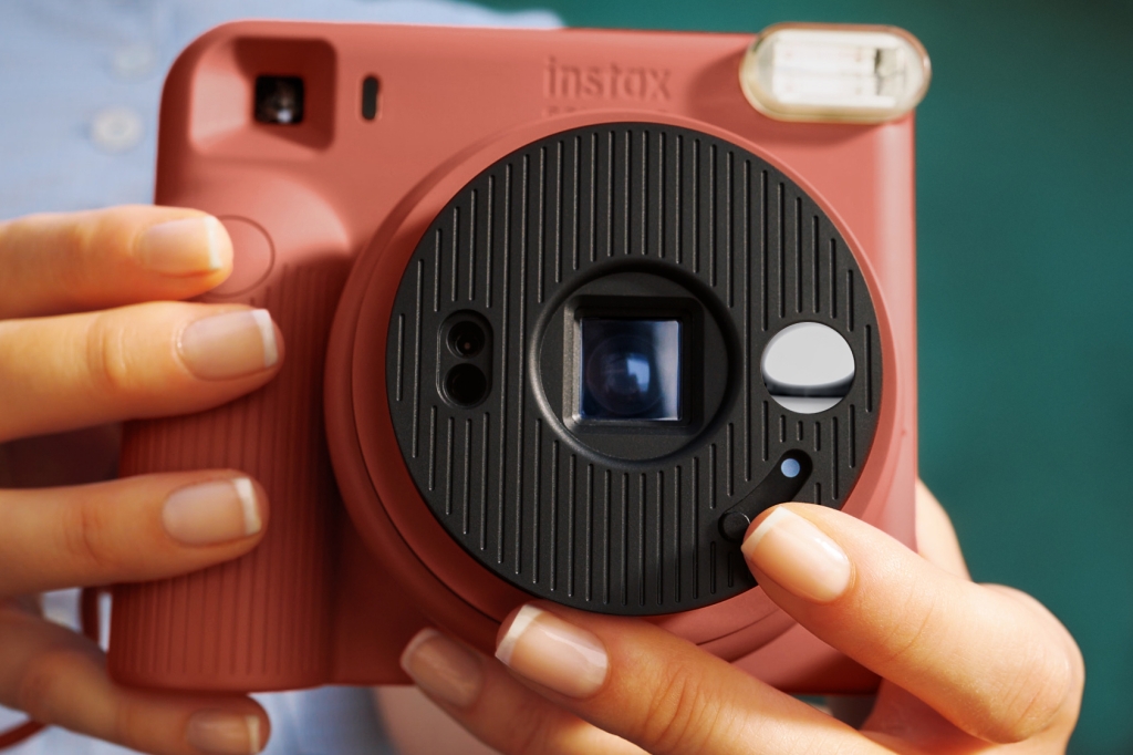 FUJIFILM